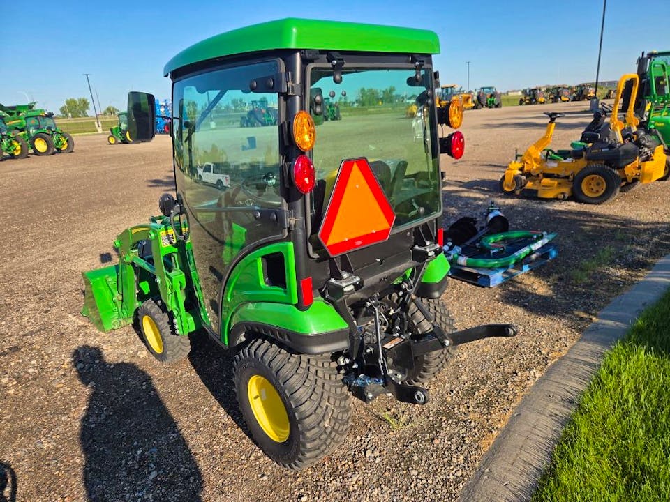 John Deere 1025R