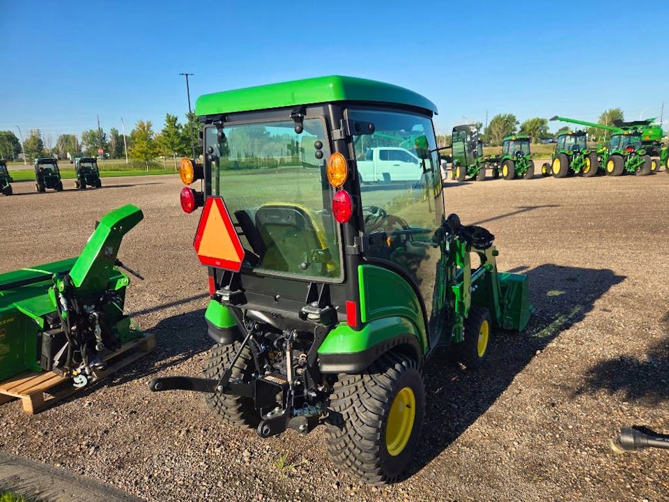 John Deere 1025R