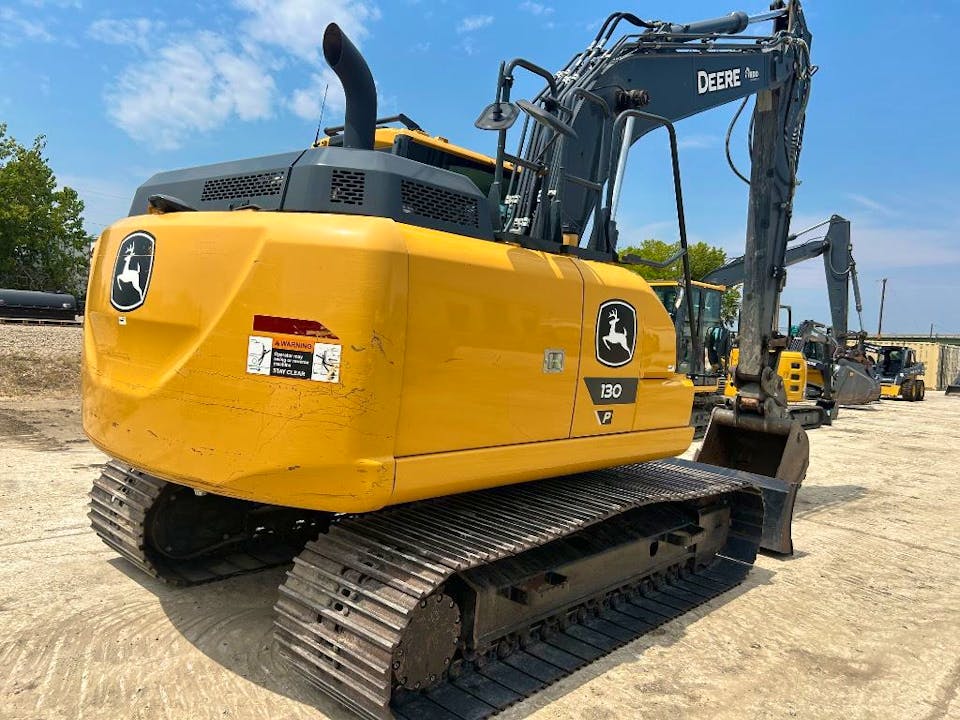John Deere 130P