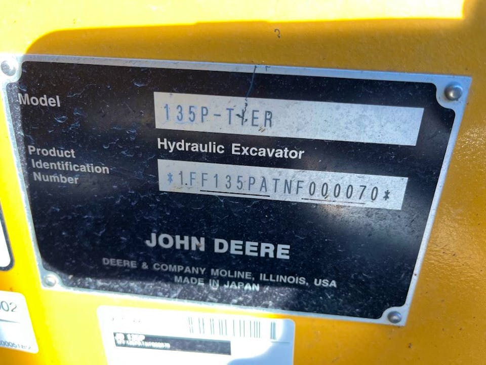 John Deere 135P