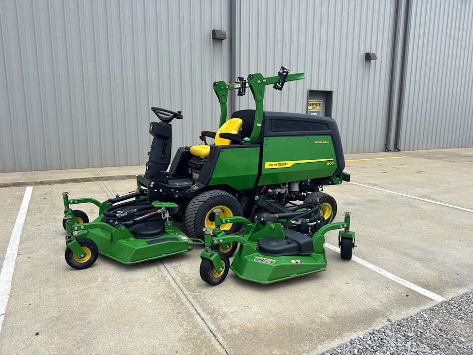 John Deere 1600 Series III