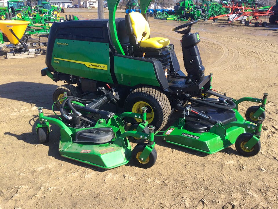 John Deere 1600 TURBO SERIES III