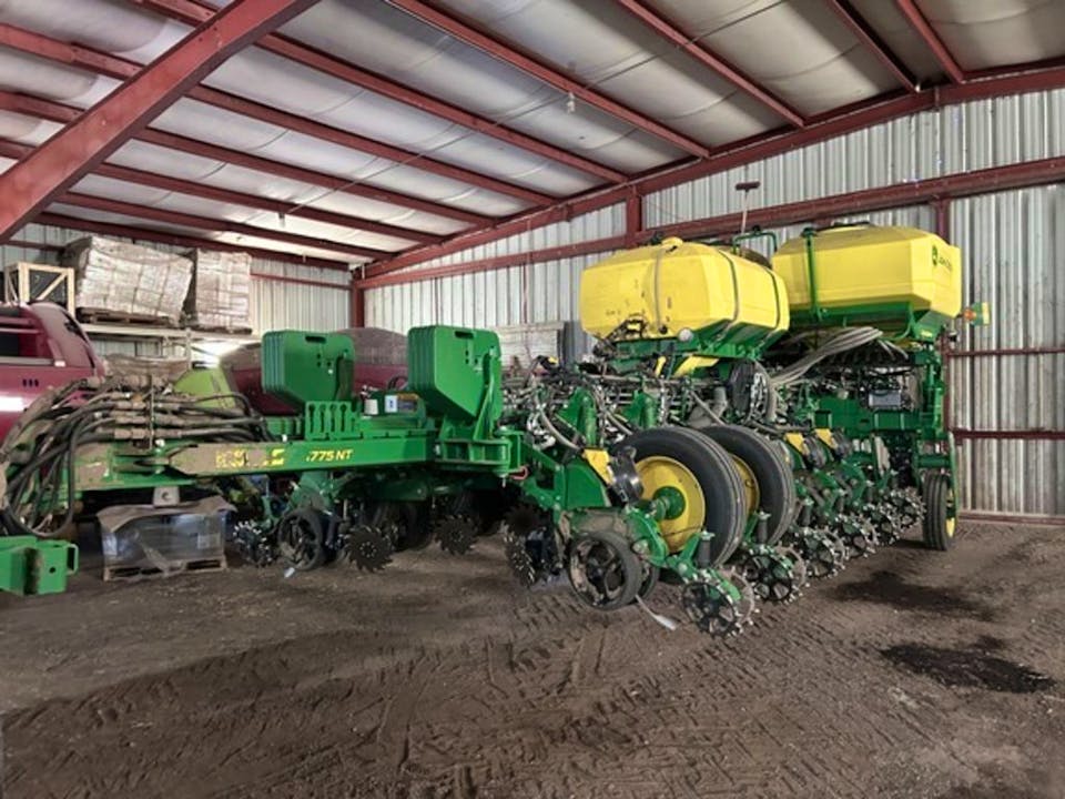 John Deere 1775NT