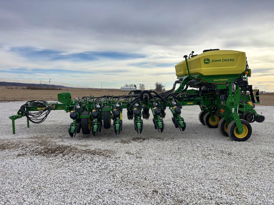 John Deere 1775NT