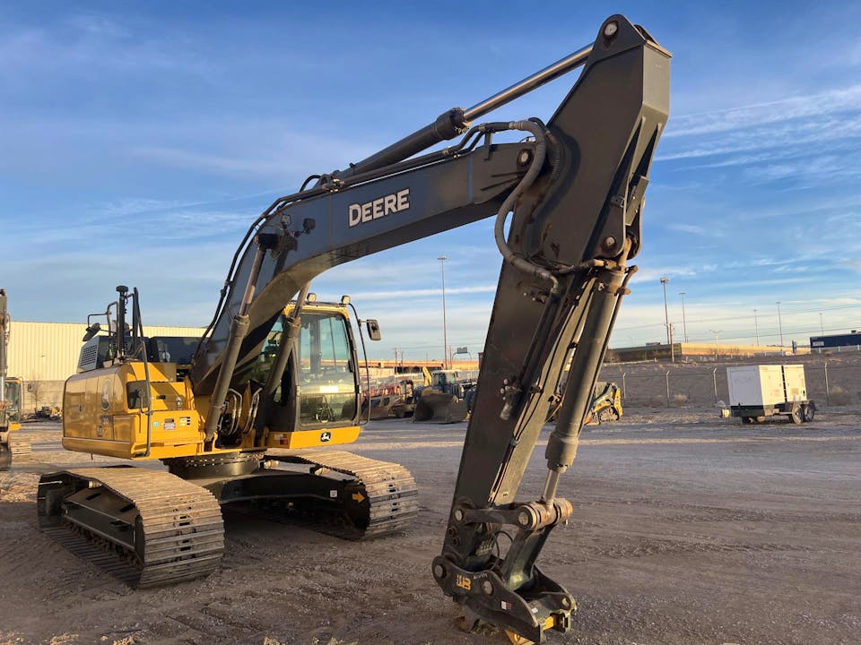 John Deere 210 P