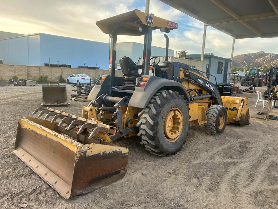 John Deere 210LEP