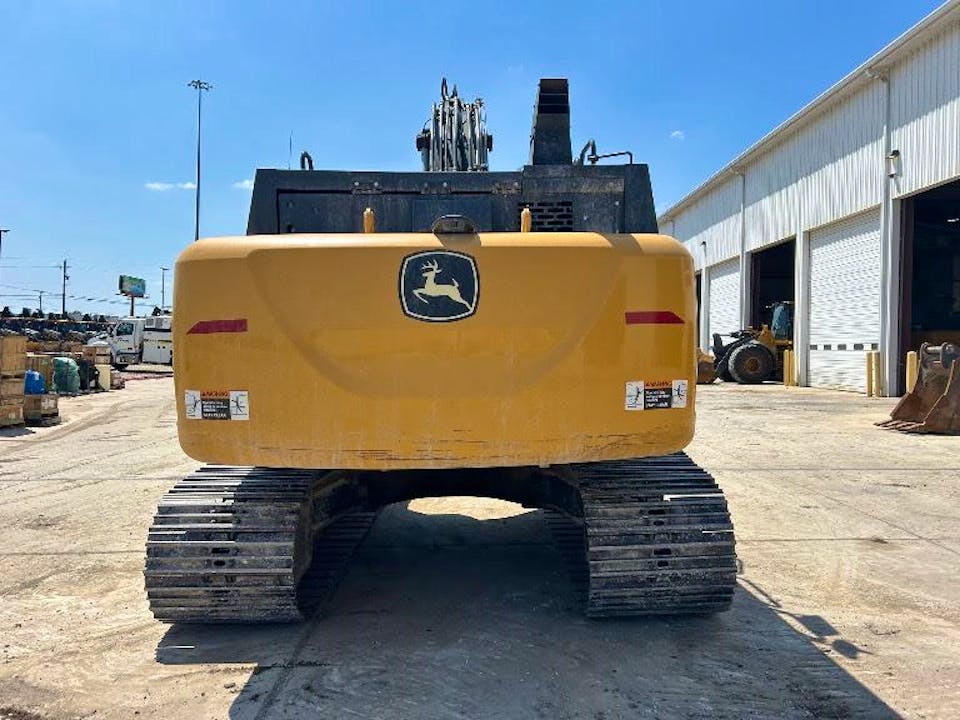 John Deere 210P