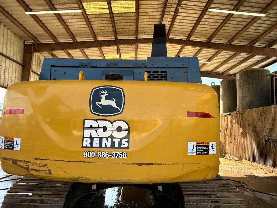 John Deere 210P