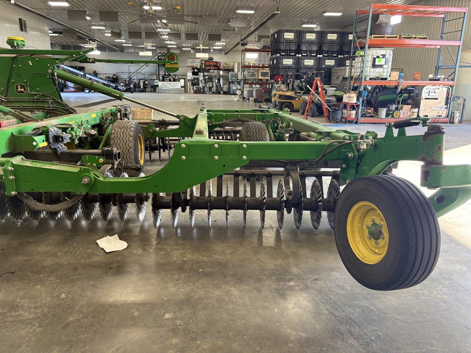 John Deere 2660VT