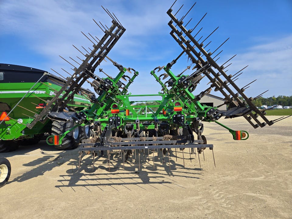 John Deere 2730