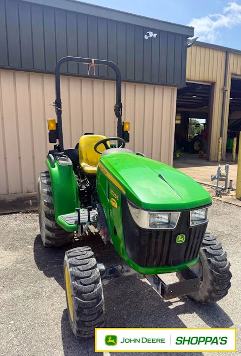 John Deere 3025E