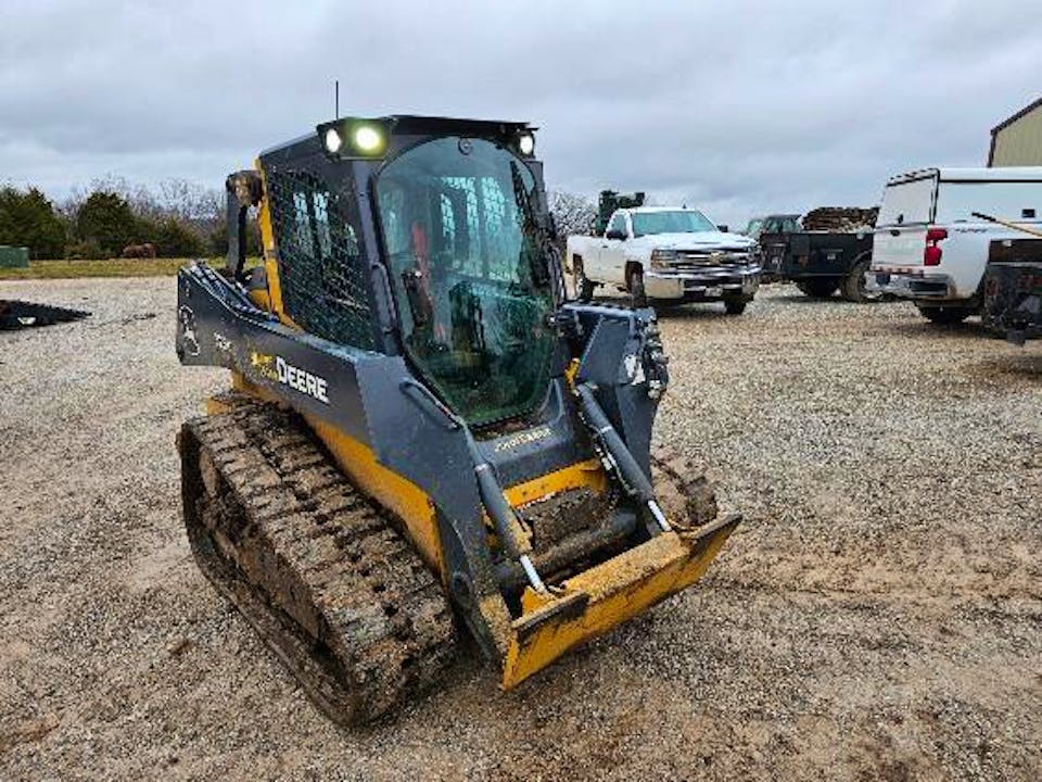John Deere 325G