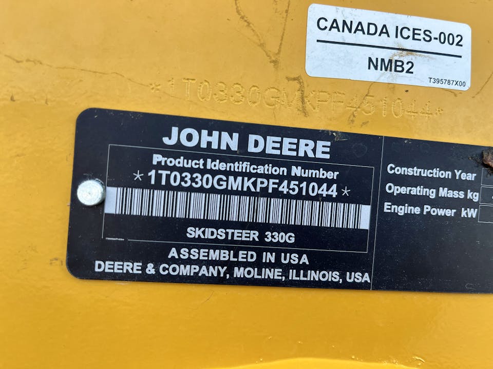 John Deere 330G