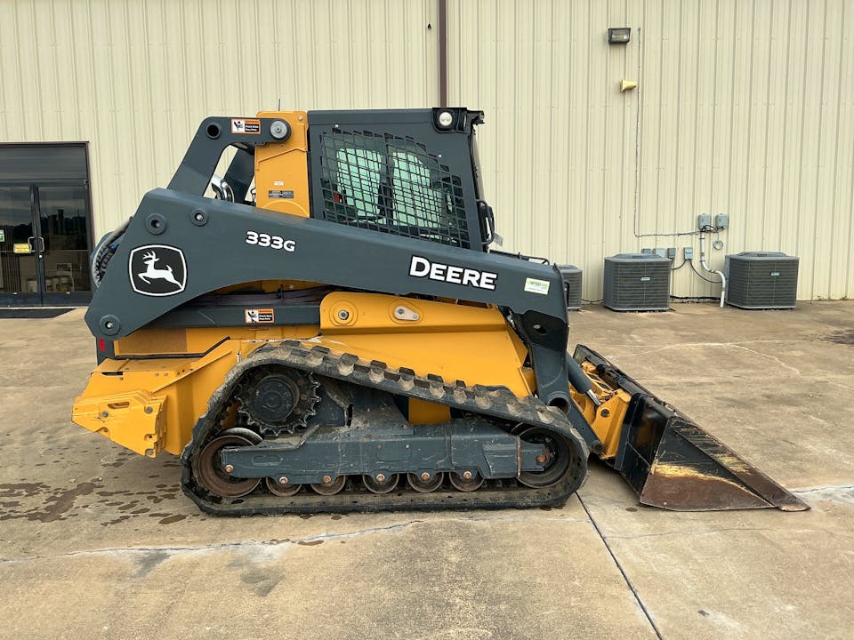 John Deere 333G