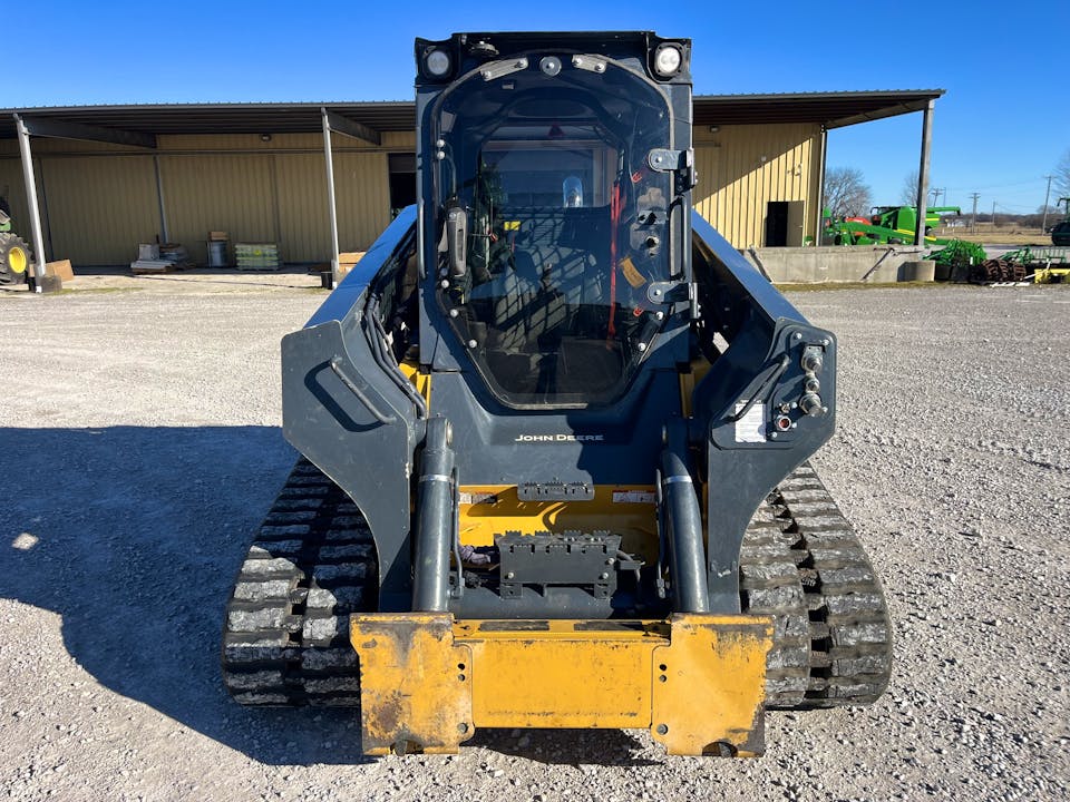 John Deere 333G
