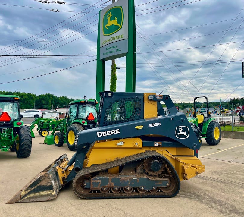 John Deere 333G