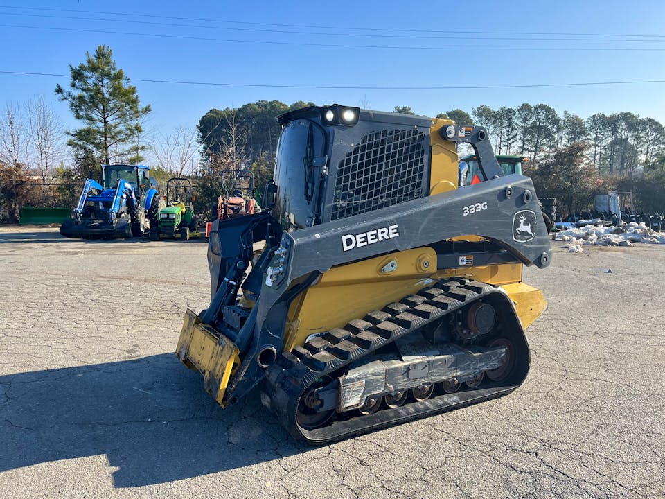 John Deere 333G