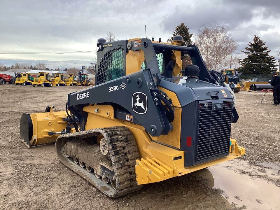 John Deere 333G