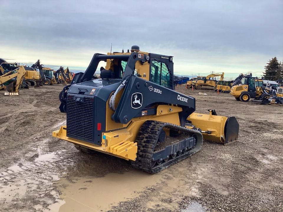 John Deere 333G