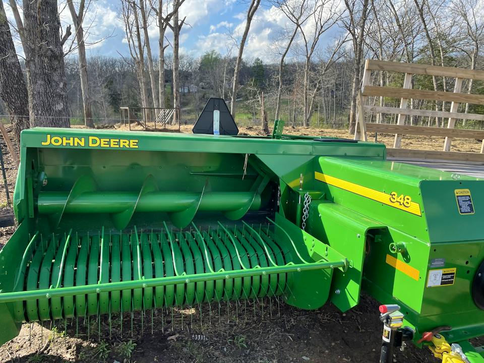 John Deere 348