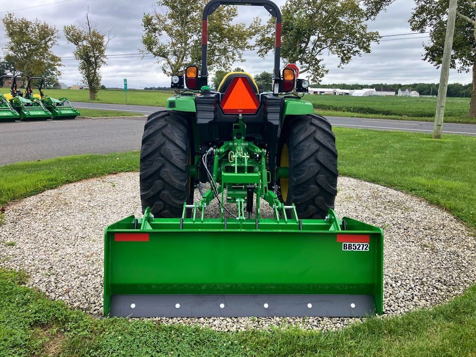 John Deere 4052M HD