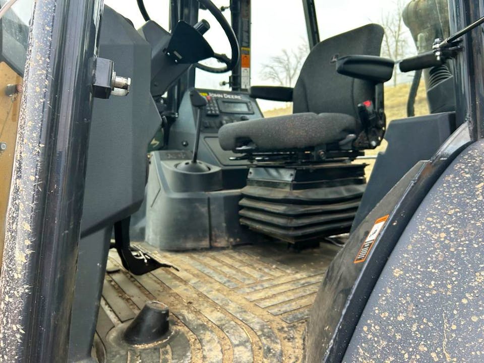 John Deere 410P