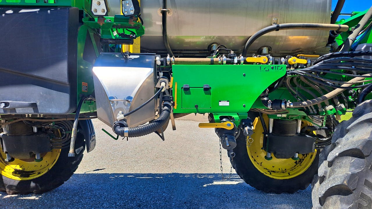 John Deere 412R