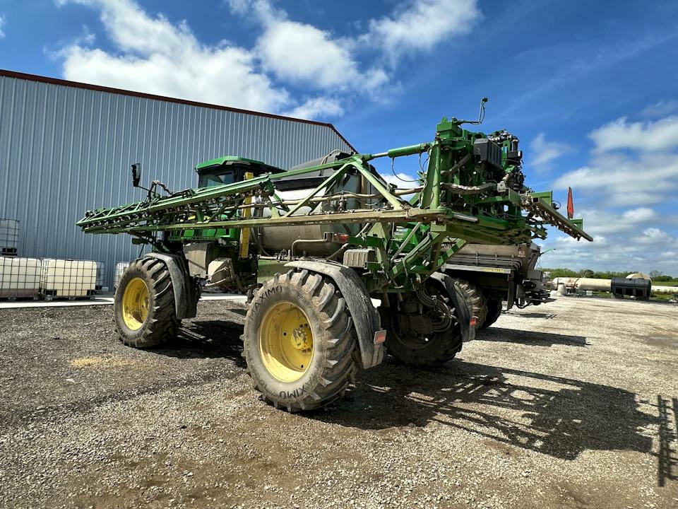 John Deere 412R