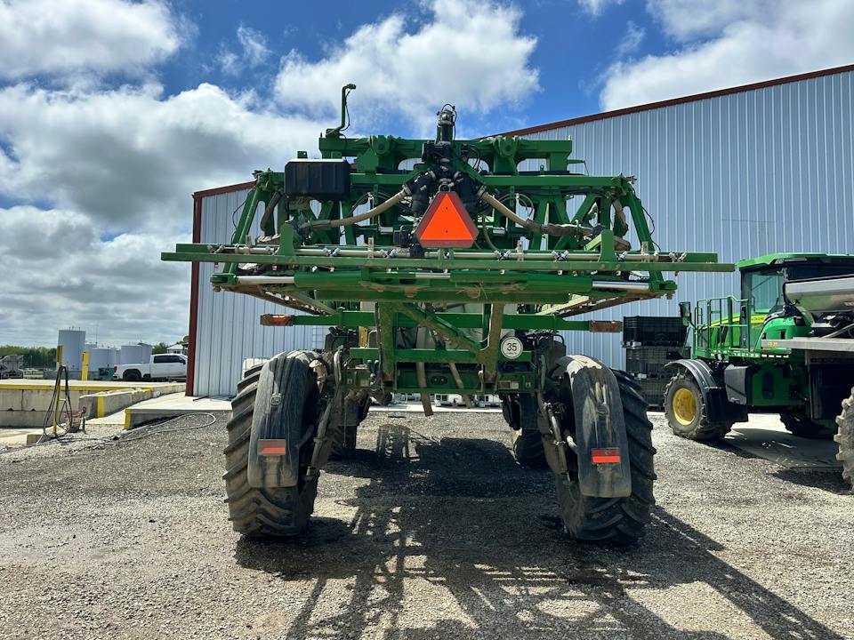 John Deere 412R