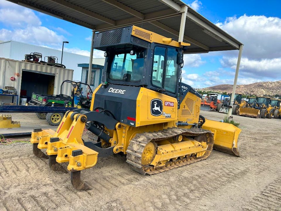 John Deere 450P
