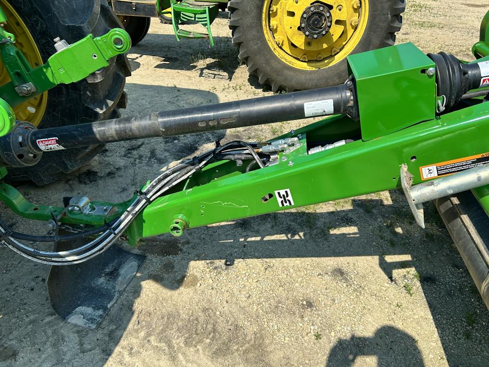 John Deere 461R