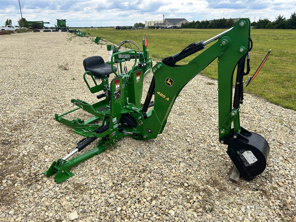John Deere 485A