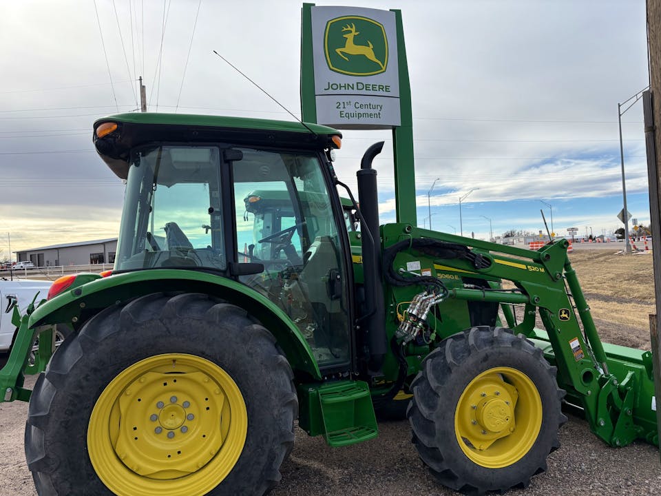 John Deere 5060E