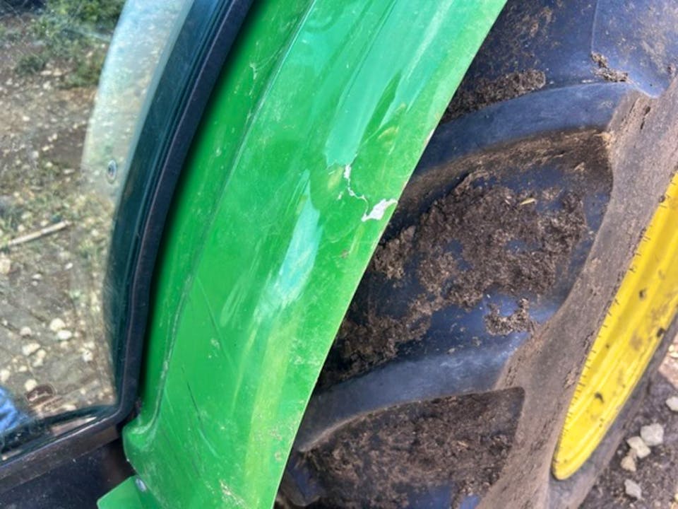 John Deere 5075E