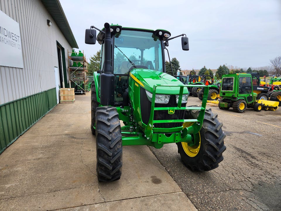 John Deere 5095M