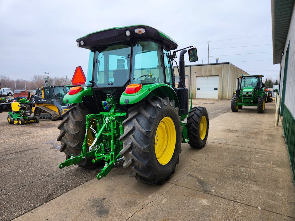 John Deere 5095M