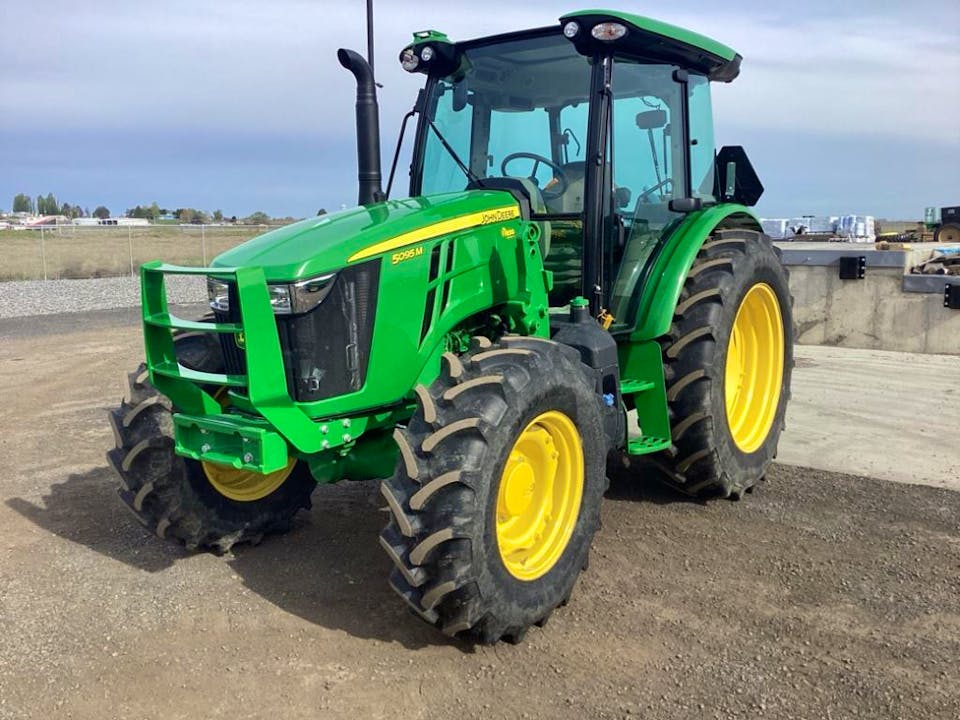 John Deere 5095M