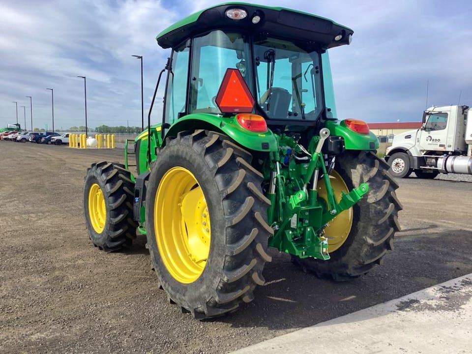 John Deere 5095M