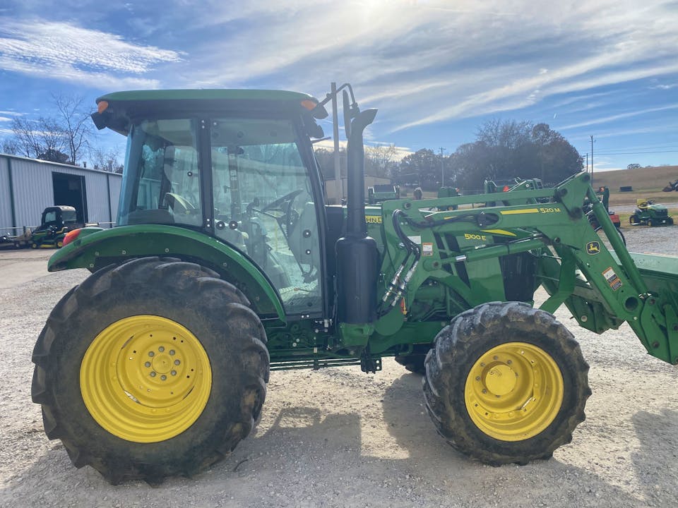 John Deere 5100E