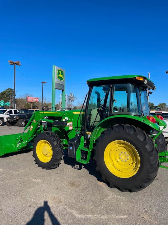 John Deere 5100E