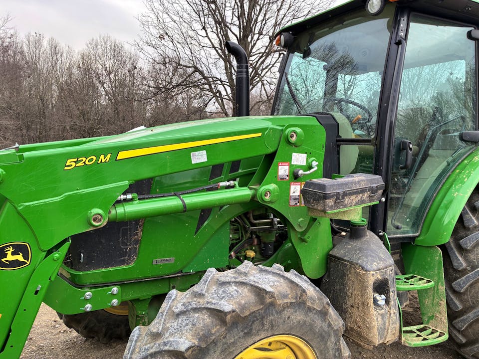 John Deere 5100E