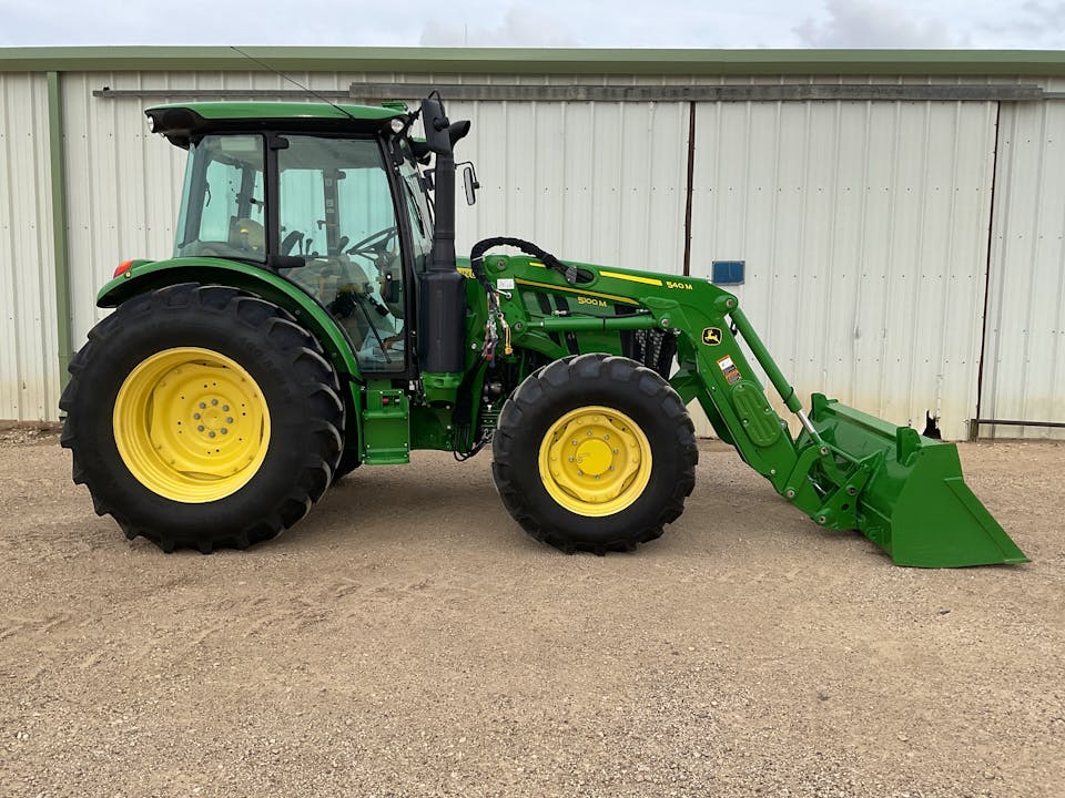 John Deere 5100M