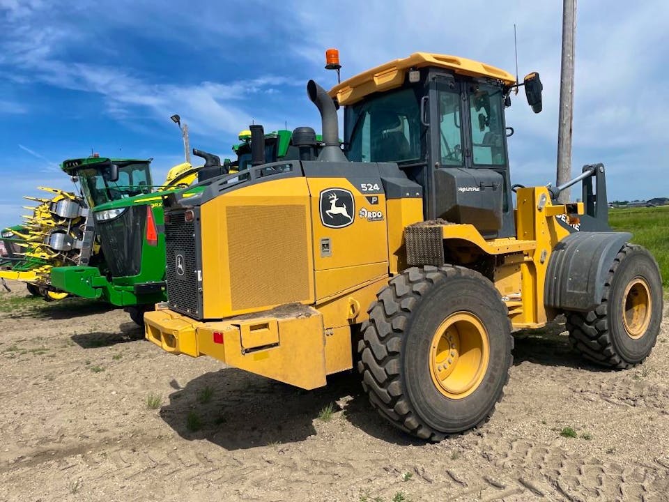 John Deere 524 P