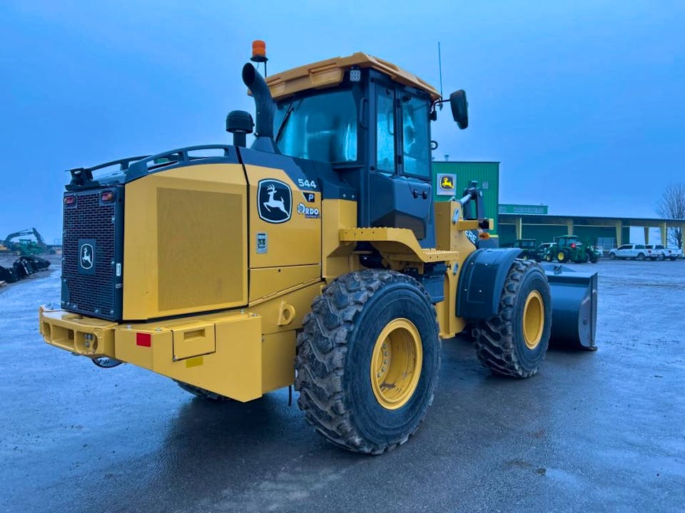 John Deere 544P
