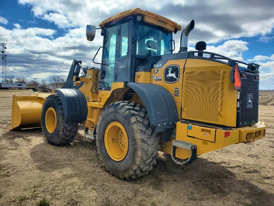 John Deere 544P