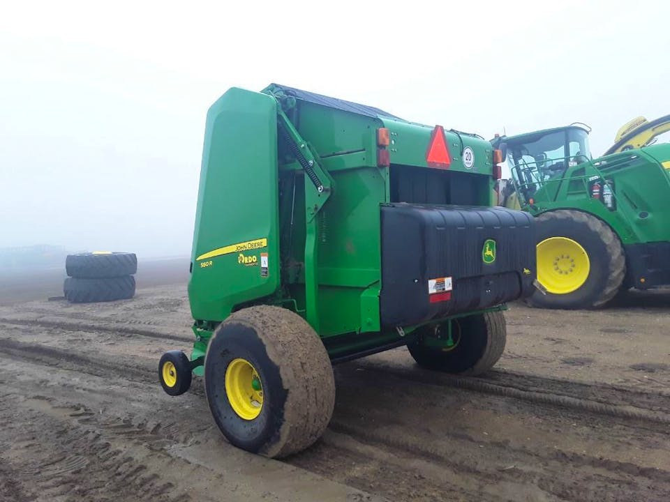John Deere 560R