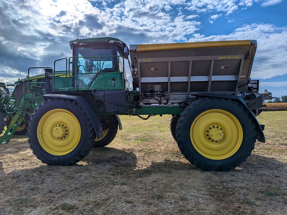 John Deere 600R