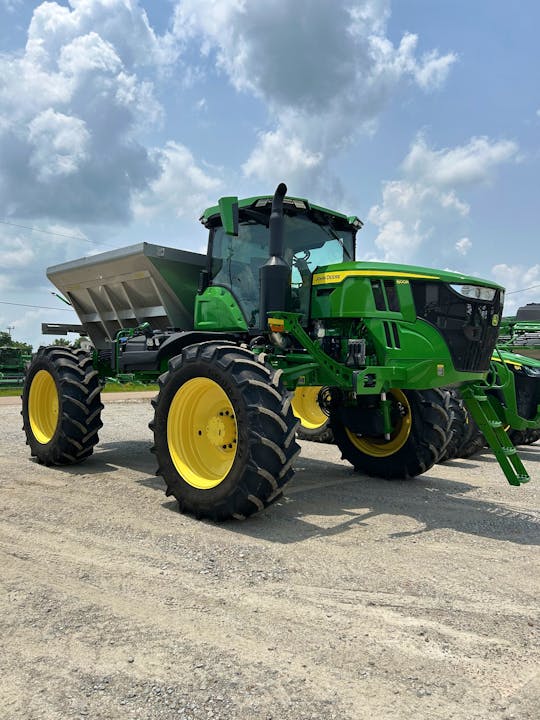 John Deere 600R