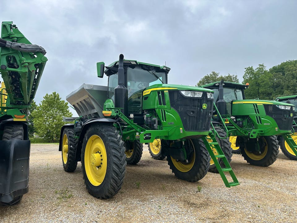 John Deere 600R