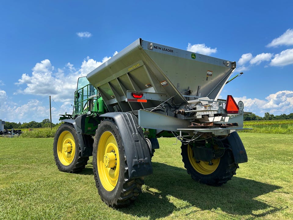 John Deere 600R